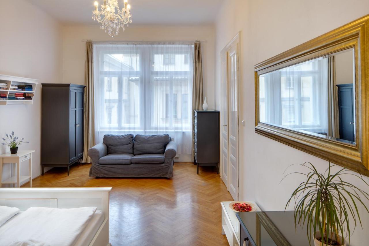 Karlova 24 - Old Town Apartment Prag Eksteriør billede